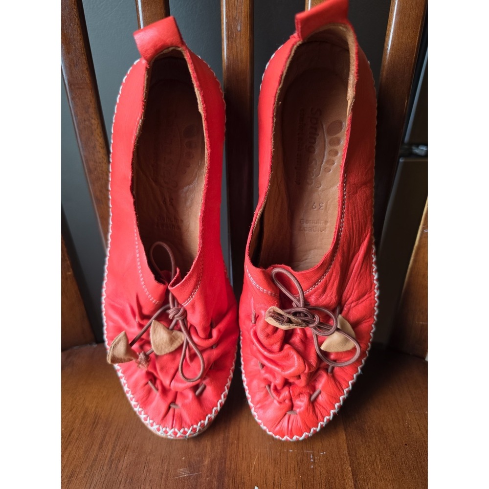 Spring Step Flat Women 8.5 Red Berna Whip Stitch Comfort Slip On Casual Boho